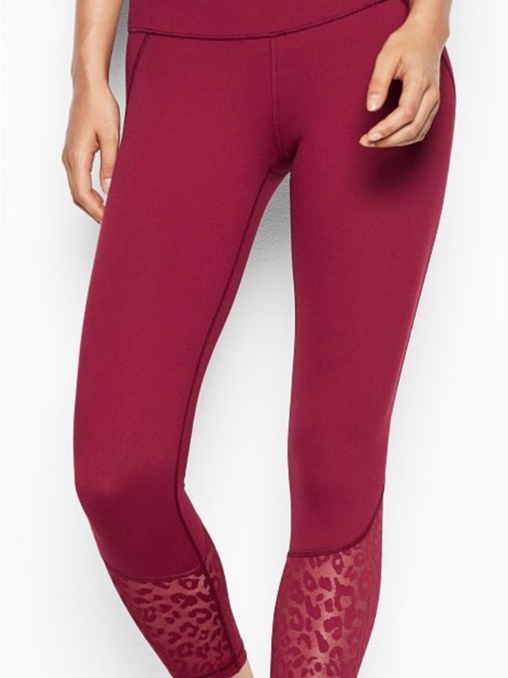 Victoria's Secret Knockout Capri Leggings - Picture 2 of 9